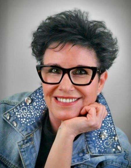 Constanze Elze-Damuszis, Praxisleitung